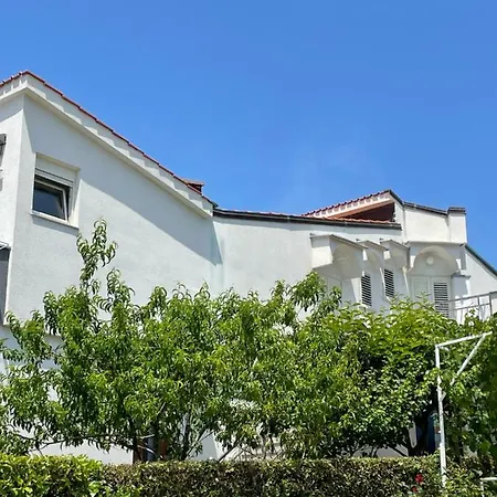 Haus Vantea * Krk Town