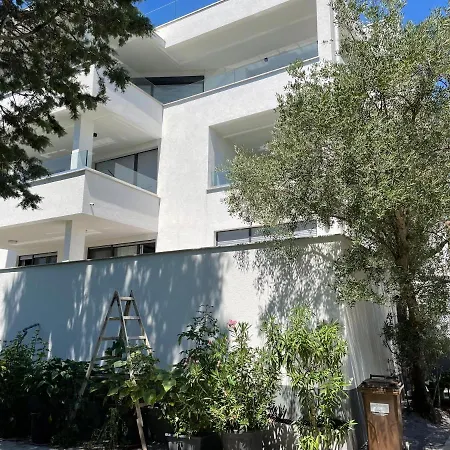 Haus Vantea Apartment *