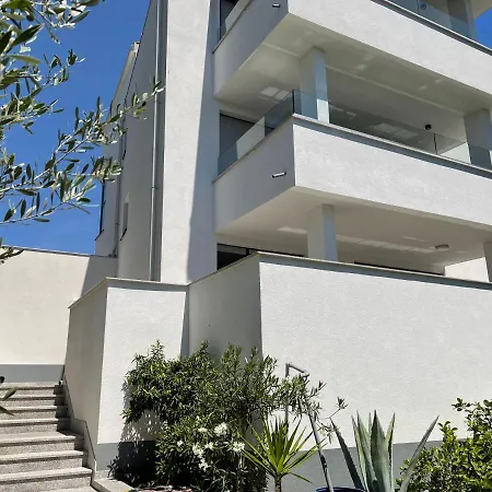 Apartment Haus Vantea Krk Town