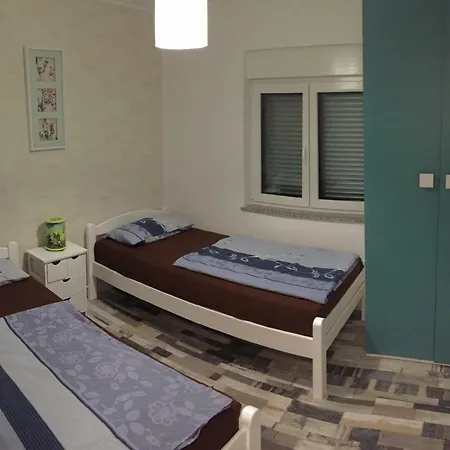 Haus Vantea Apartment *