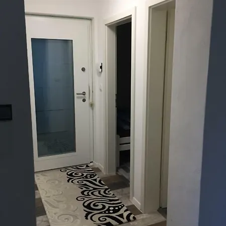 Haus Vantea Apartment *